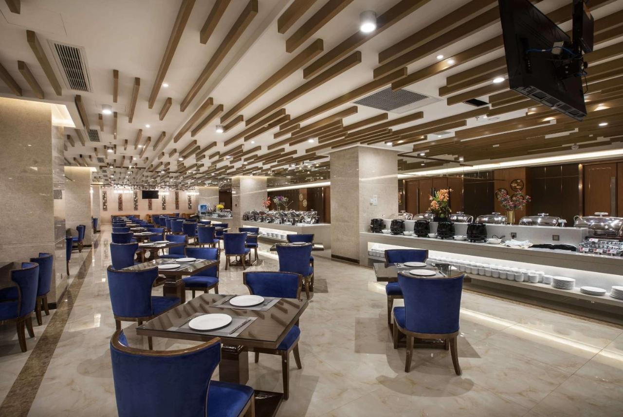 Ramada Plaza By Wyndham Enshi Exterior foto